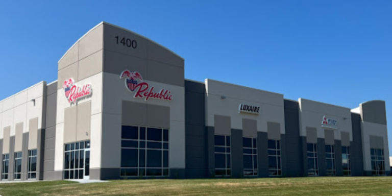 Republic Opens New HVAC, Electrical Distribution Center