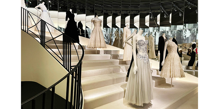 Gabrielle Chanel – Fashion Manifesto: A Case Study with Luminii - US ...