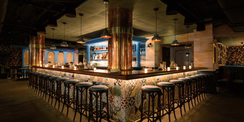 Lighting Creates the Vibe at This South Beach Restaurant case study pure edge la cantina miami corner bar