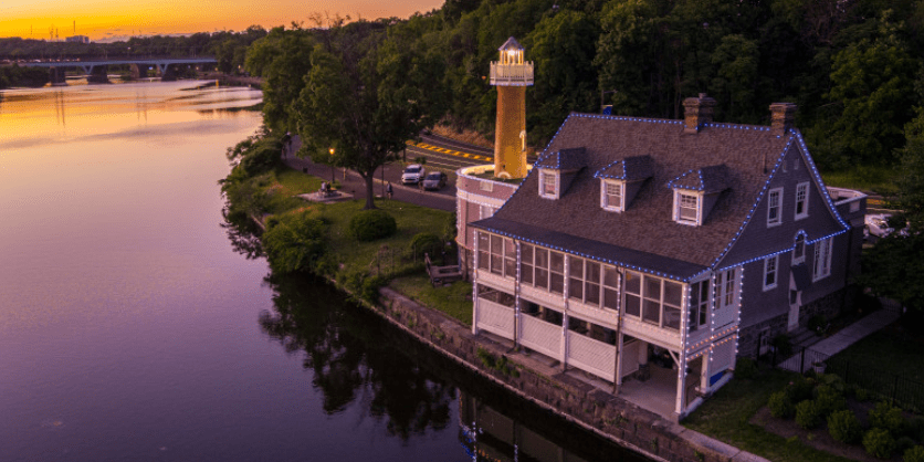 A Famous Lighthouse Shines Bright Again keystone lighthouse
