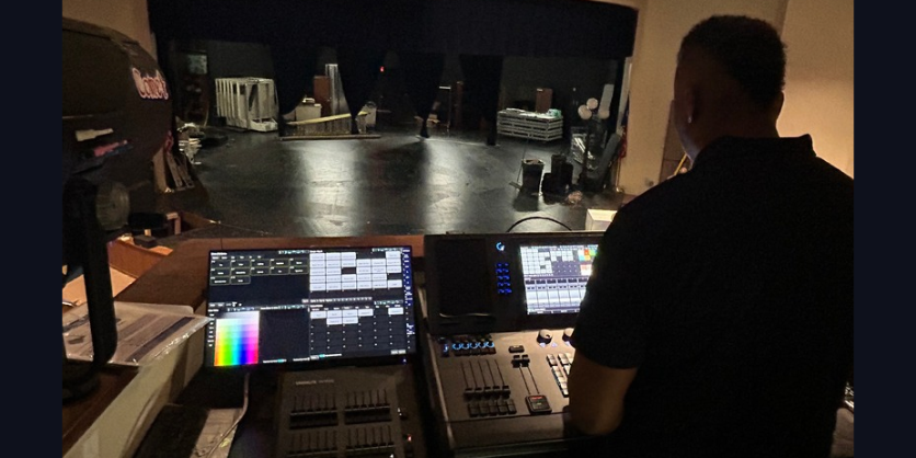 A Great Performance college signify backstage 800